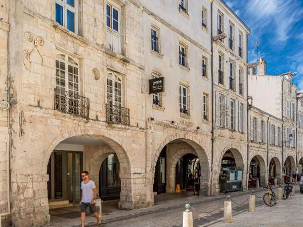 Maisons du Monde Hôtel & Suites – La Rochelle Vieux Port